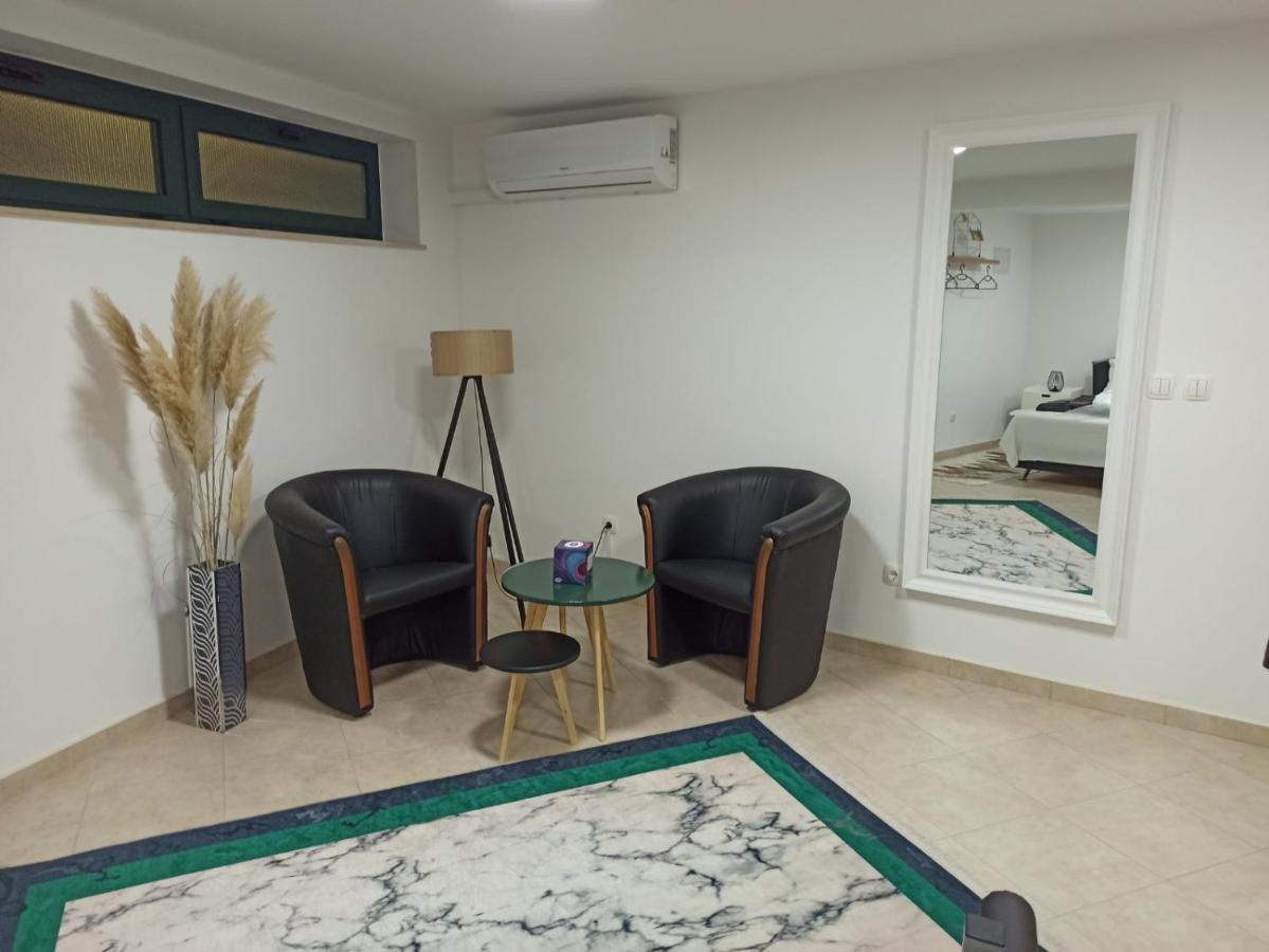 מוסטר Apartment Smile 2 מראה חיצוני תמונה